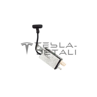 Антена ампліфір FM2 DAB (EUR) APAC TESLA